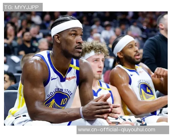 勇士完败！阿德巴约20+7维金斯全队榜首，波杰20+8，库里有说有笑