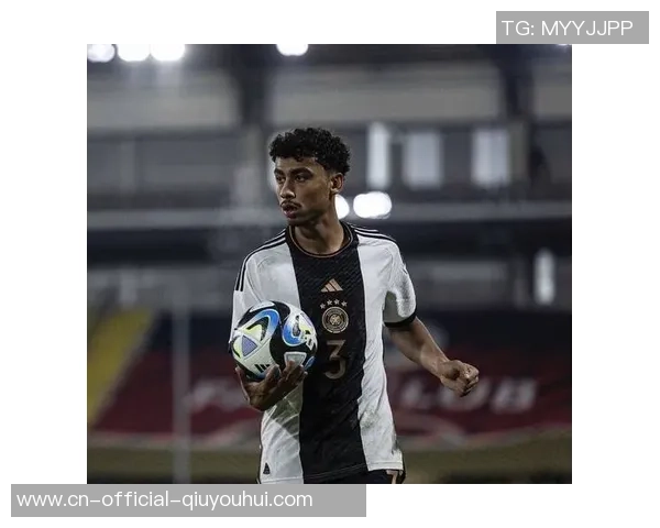 各奔前程！巴萨12亿欧双星或冬窗离别，弗里克确定德甲飞翼补强阵型