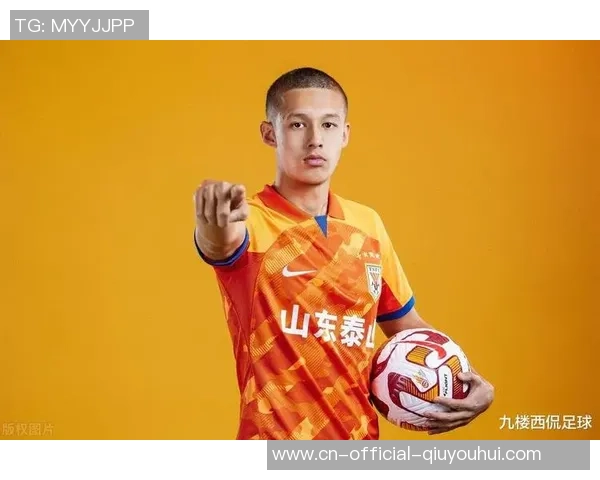 国足天才中场就此陨落？依木兰伤了近一个赛季，现在复出后状况平平